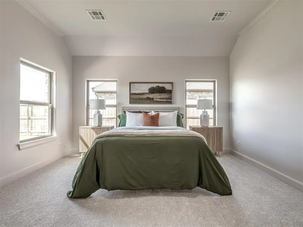 Photo 16 — 2114 W Cole Drive, Mustang, OK 73064