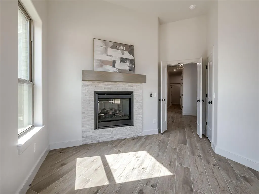 Photo 28 — 2114 W Cole Drive, Mustang, OK 73064