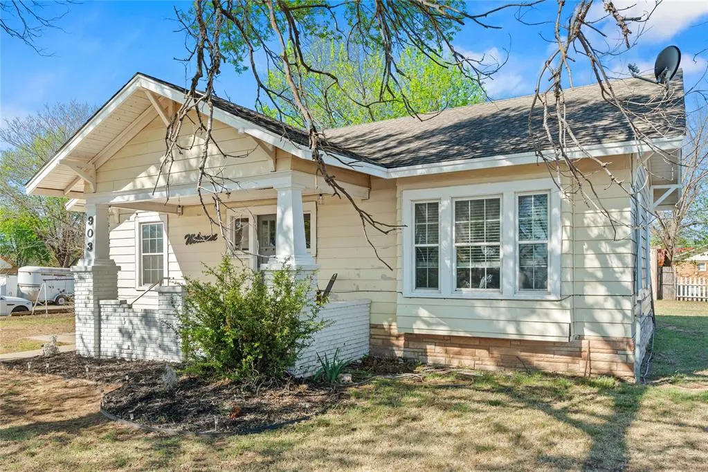 Photo 3 — 903 N Prouty Avenue, Watonga, OK 73772