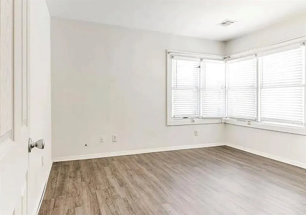 Photo 11 — 2140 NW 36th Street, Oklahoma City, OK 73112