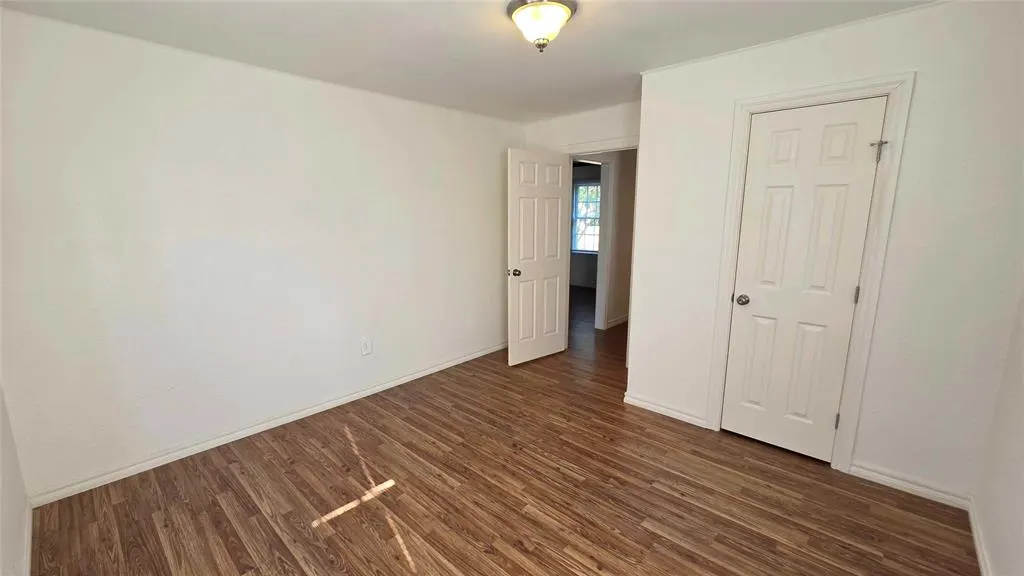 Photo 14 — 605 NW 50th Street, Oklahoma City, OK 73118