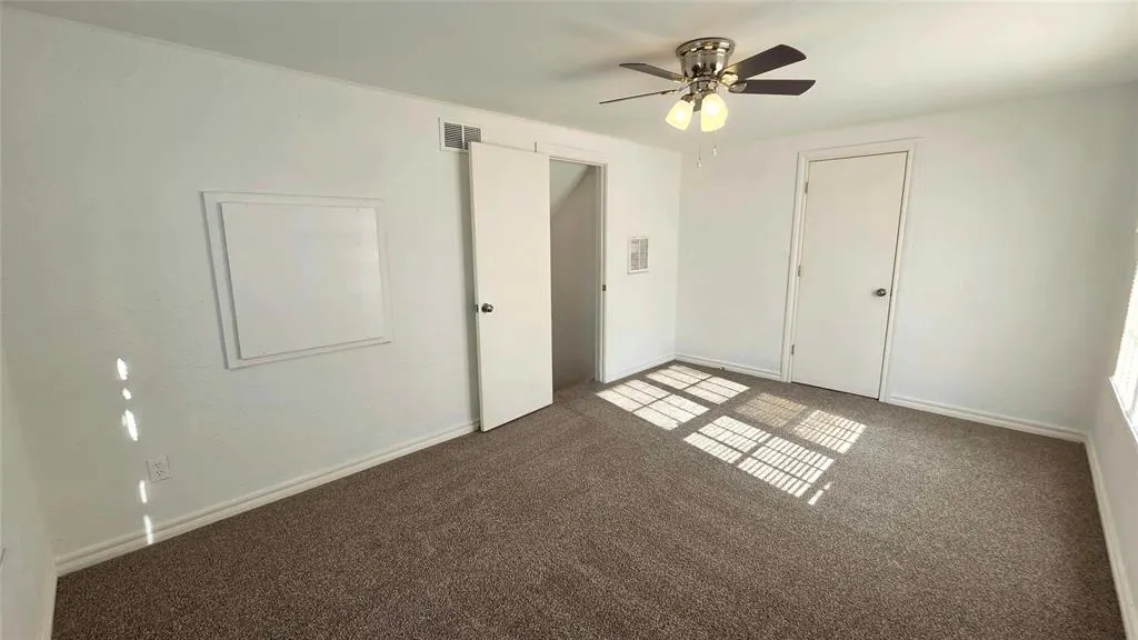 Photo 19 — 605 NW 50th Street, Oklahoma City, OK 73118