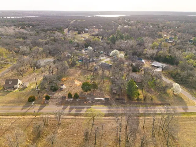 Photo 2 — 4921 NE 120th Avenue, Norman, OK 73026