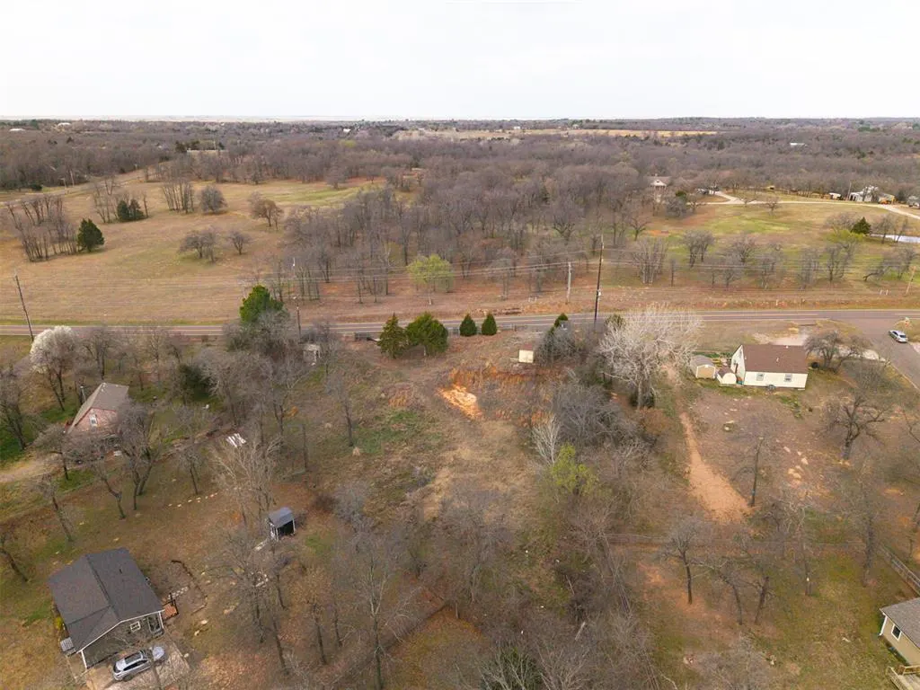 Photo 8 — 4921 NE 120th Avenue, Norman, OK 73026