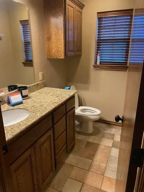 Photo 6 — 2200 E Ez Go Drive, Weatherford, OK 73096