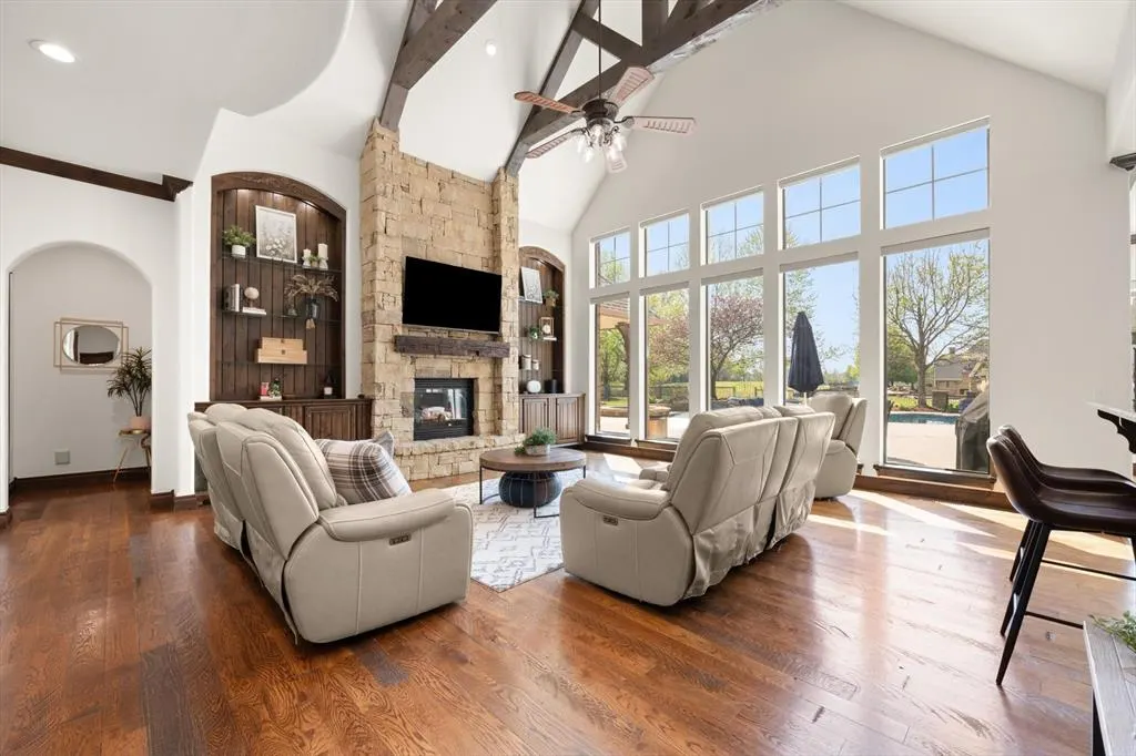 Photo 9 — 408 Oak Summit Road, Edmond, OK 73025