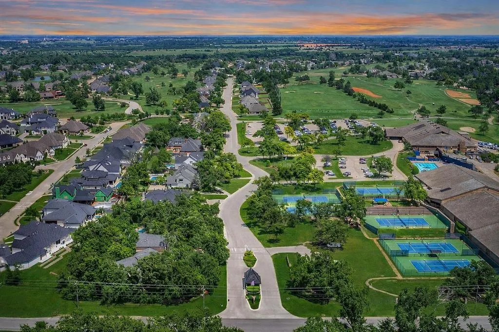 Photo 48 — 408 Oak Summit Road, Edmond, OK 73025
