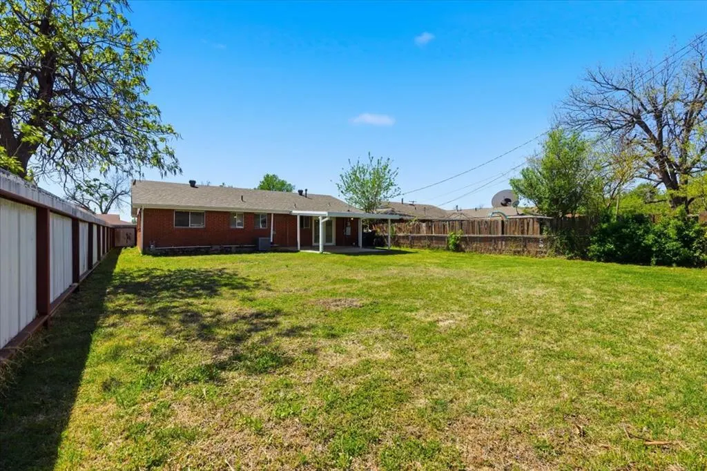 Photo 5 — 4809 S Park Vista Drive, Del City, OK 73115