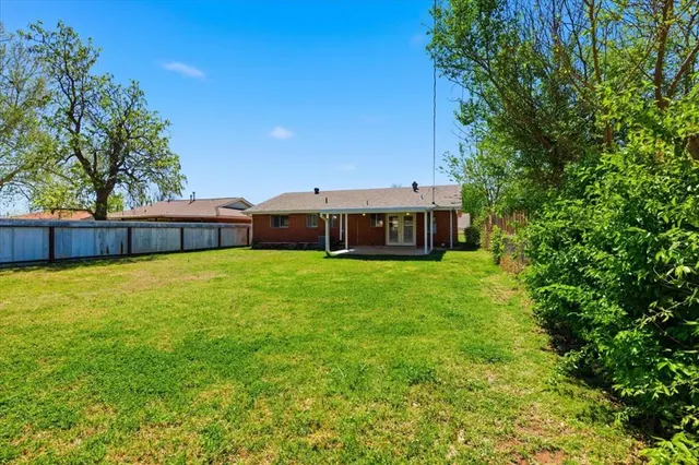 Photo 6 — 4809 S Park Vista Drive, Del City, OK 73115