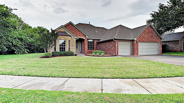 Front exterior — 1725 NW 185th Street, Edmond, OK 73012