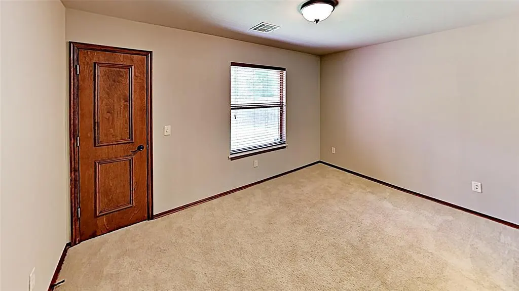 Photo 14 — 1725 NW 185th Street, Edmond, OK 73012