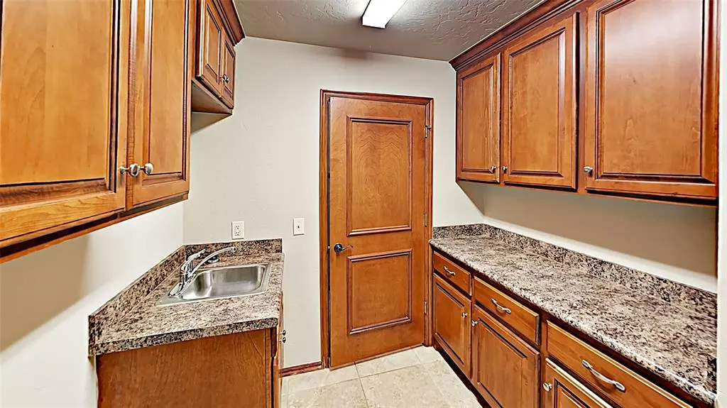 Photo 17 — 1725 NW 185th Street, Edmond, OK 73012
