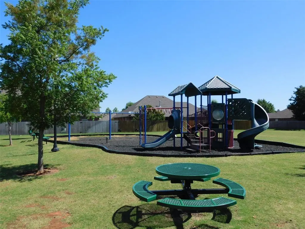 Photo 22 — 1725 NW 185th Street, Edmond, OK 73012