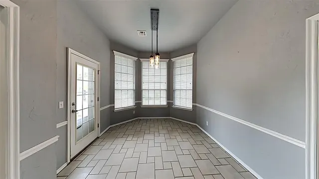 Photo 7 — 17309 Platinum Lane, Edmond, OK 73012