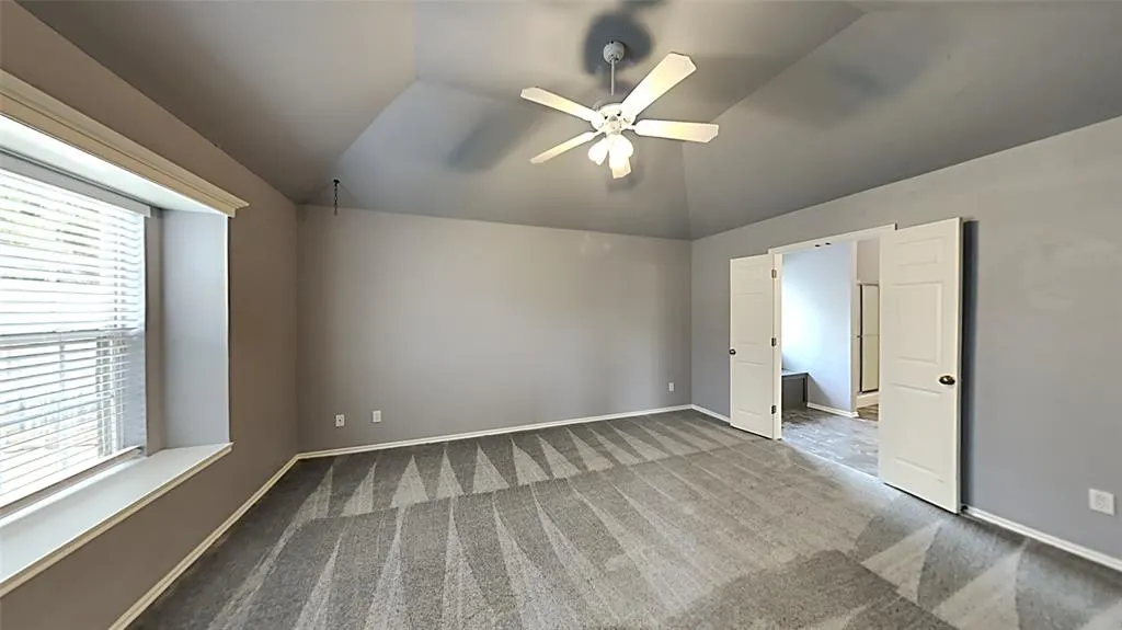 Photo 12 — 17309 Platinum Lane, Edmond, OK 73012