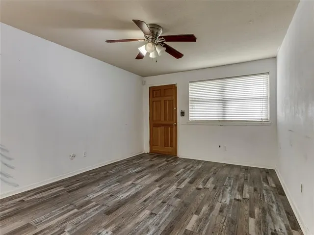 Photo 4 — 2524 SW 79th Street, Oklahoma City, OK 73159