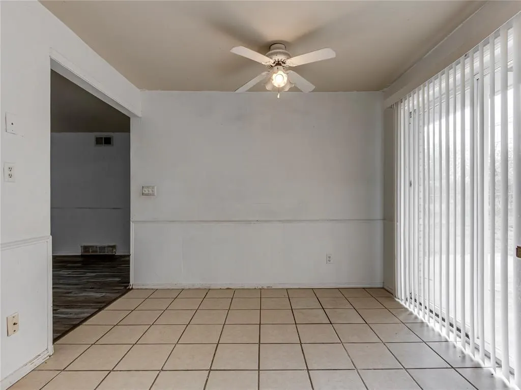 Photo 6 — 2524 SW 79th Street, Oklahoma City, OK 73159