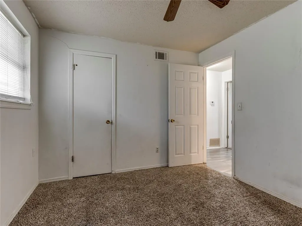 Photo 14 — 2524 SW 79th Street, Oklahoma City, OK 73159