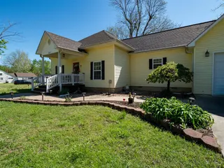 Sold home at 311 NW 1st Street