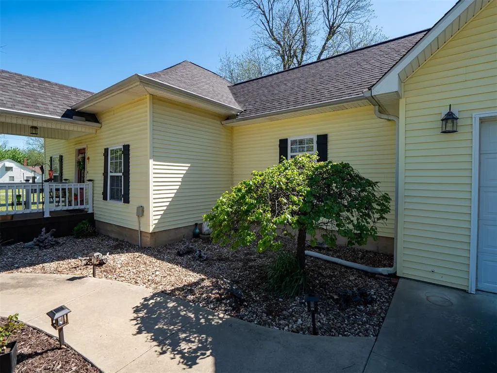 Photo 6 — 311 NW 1st Street, Checotah, OK 74426