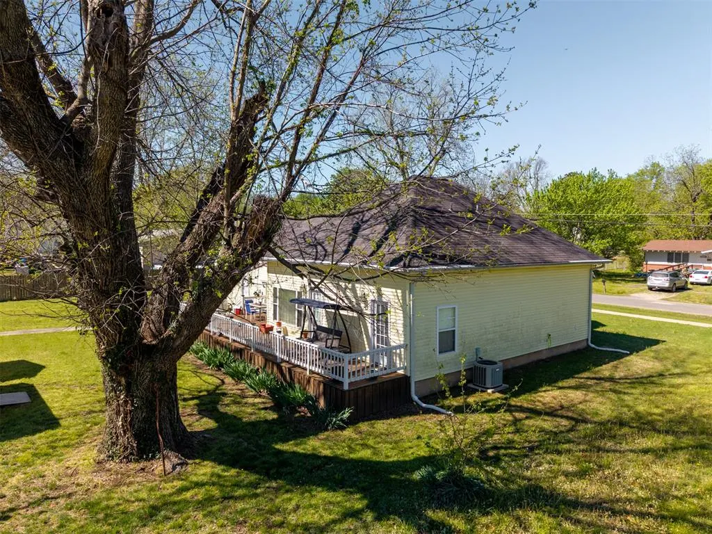 Photo 34 — 311 NW 1st Street, Checotah, OK 74426