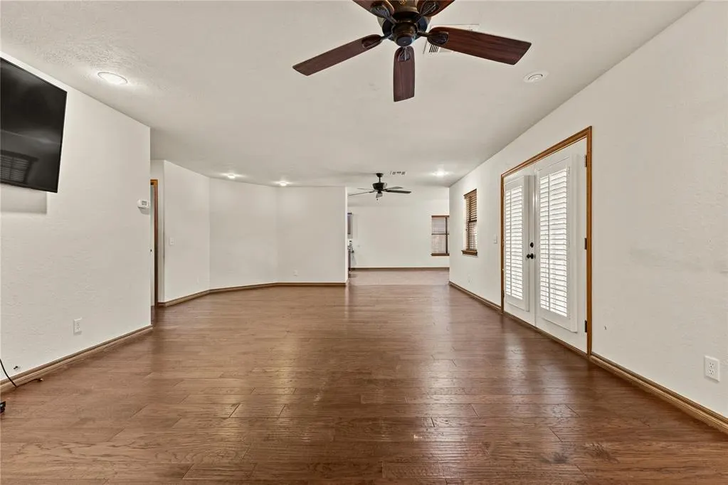 Photo 4 — 509 Walnut Street, Weatherford, OK 73096