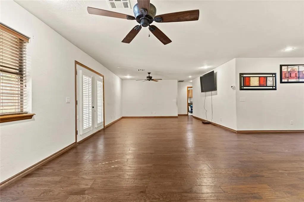 Photo 5 — 509 Walnut Street, Weatherford, OK 73096