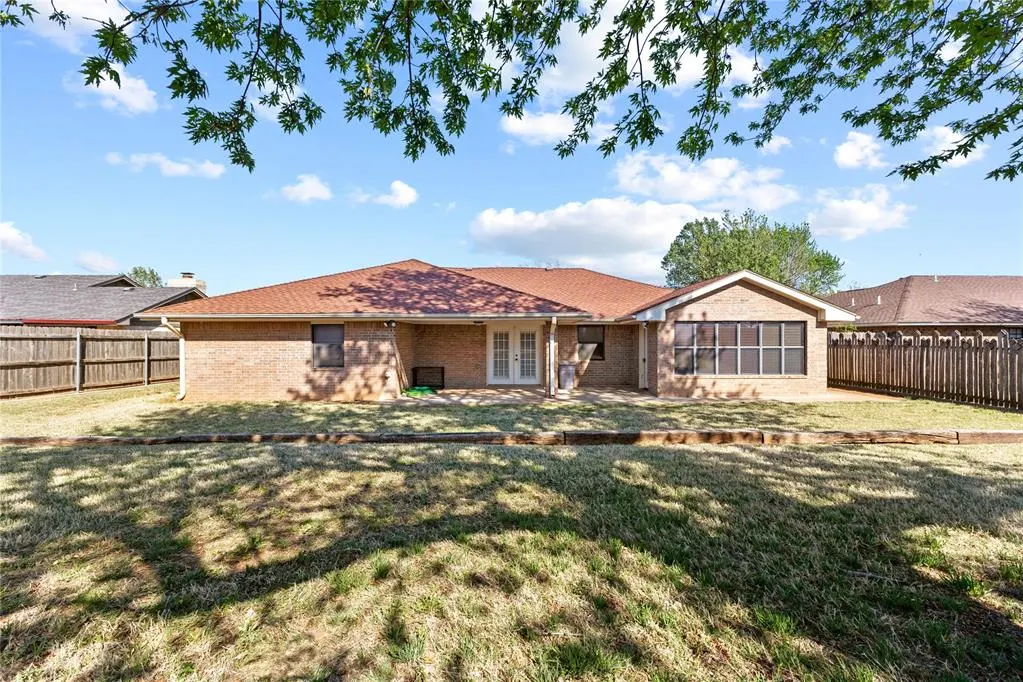 Photo 23 — 509 Walnut Street, Weatherford, OK 73096