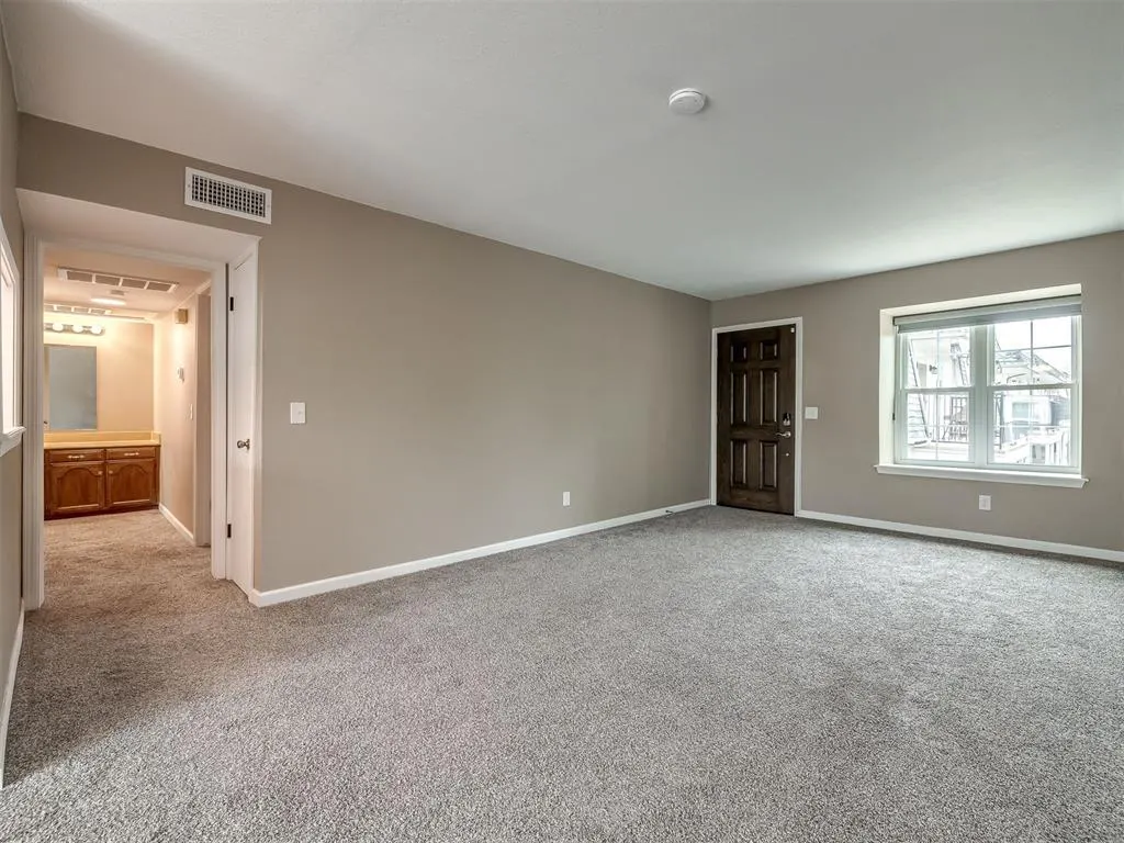 Photo 12 — 11413 N May Avenue B, Oklahoma City, OK 73120