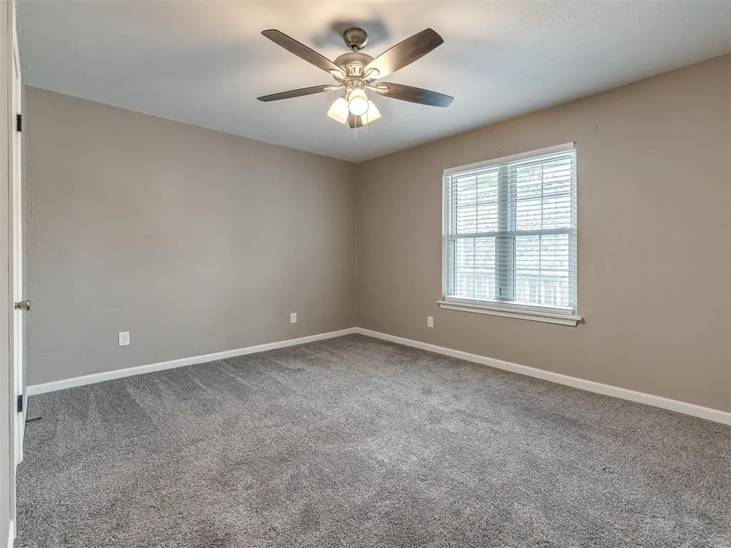 Photo 14 — 11413 N May Avenue B, Oklahoma City, OK 73120