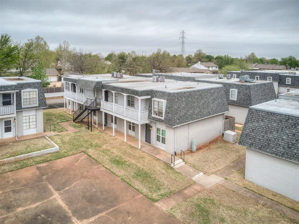 Photo 20 — 11413 N May Avenue B, Oklahoma City, OK 73120