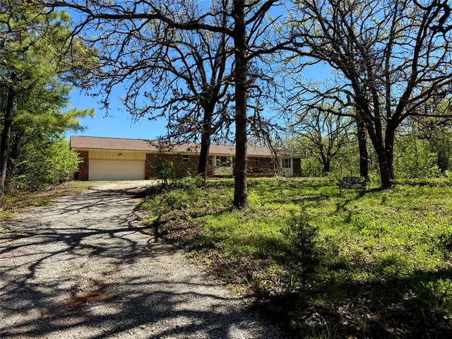 Photo 3 — 16351 Banner Road, Lexington, OK 73051