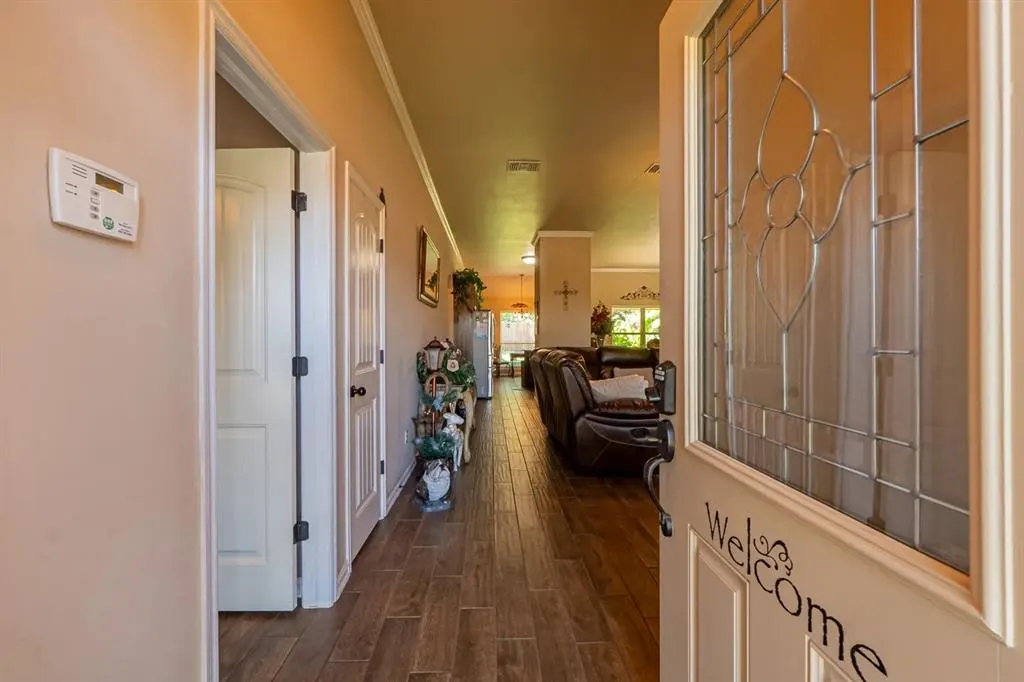 Photo 4 — 9804 SW 36th Street, Yukon, OK 73099