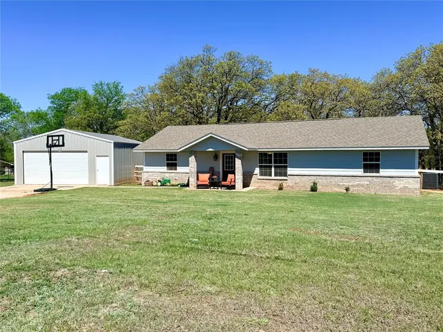 Front exterior — 342558 E 1020 Road, Meeker, OK 74855