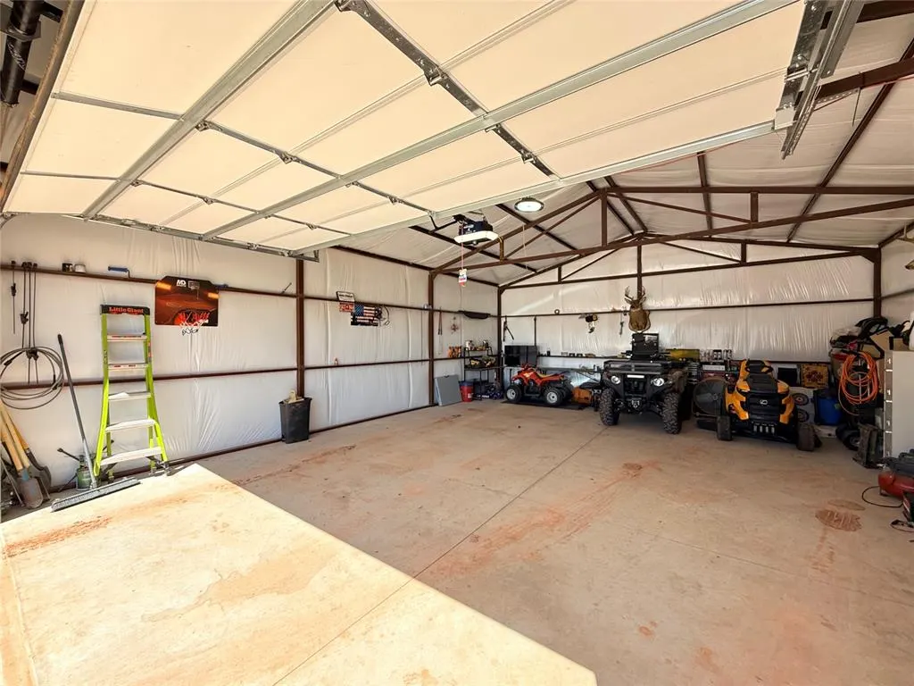 Photo 26 — 342558 E 1020 Road, Meeker, OK 74855