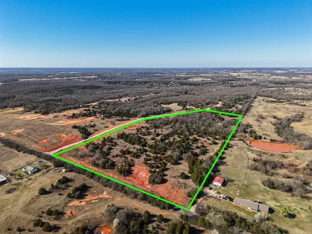 Front exterior — 001 E 1060 Road, McLoud, OK 74851