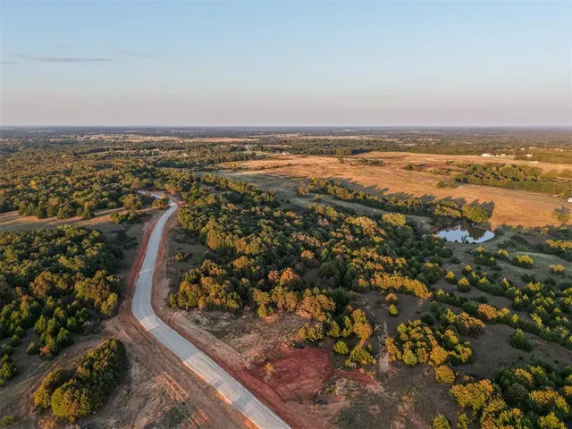 Photo 8 — 001 E 1060 Road, McLoud, OK 74851
