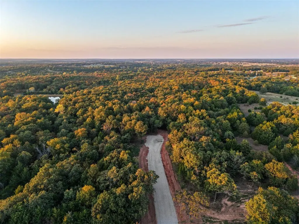 Photo 10 — 002 E 1060 Road, McLoud, OK 74851