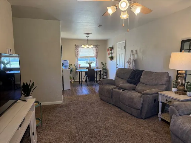 Photo 2 — 1120 Burns Street, Altus, OK 73521