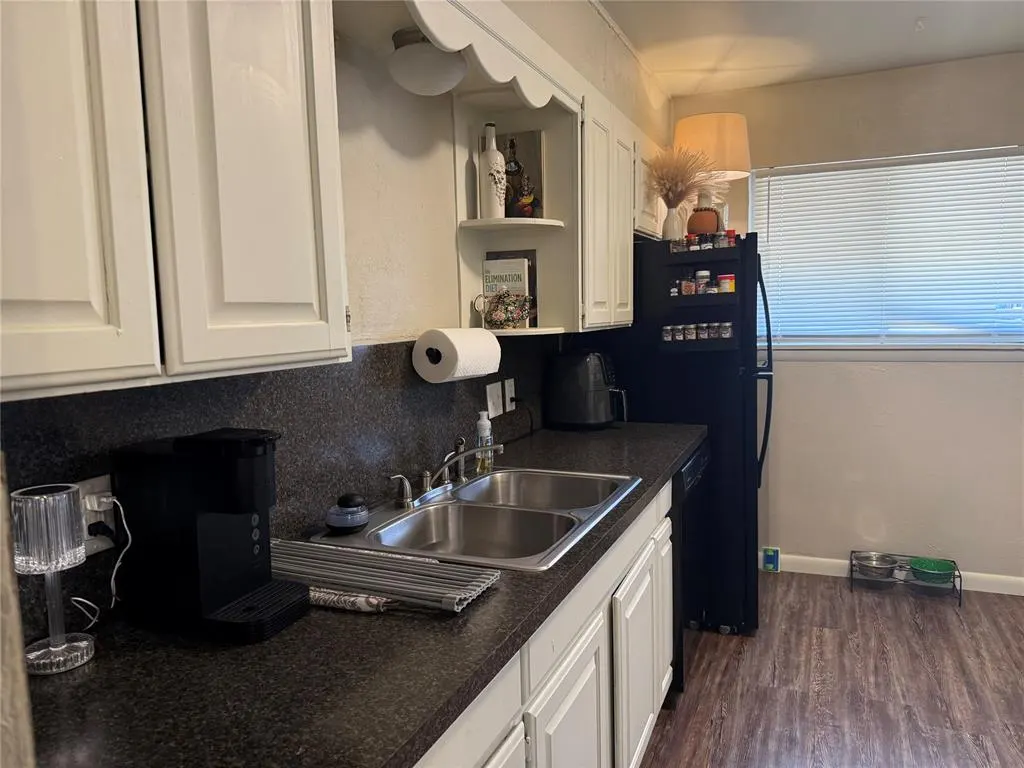 Photo 5 — 1120 Burns Street, Altus, OK 73521