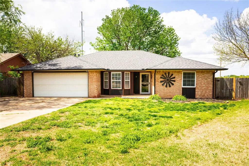 Front exterior — 4725 Marston Court, Norman, OK 73072