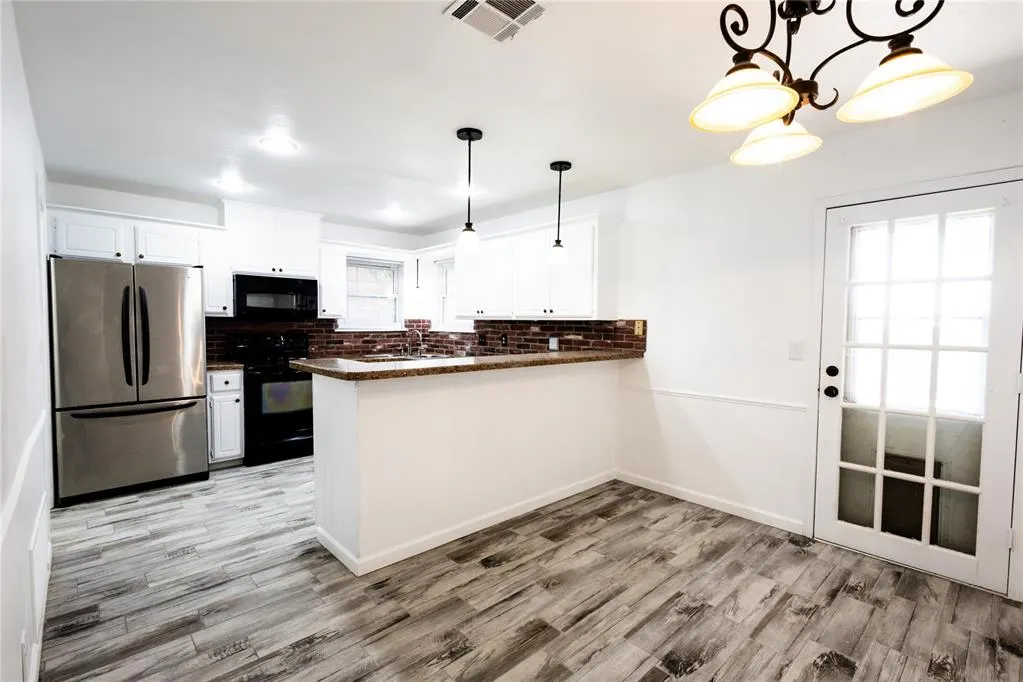 Photo 7 — 4725 Marston Court, Norman, OK 73072