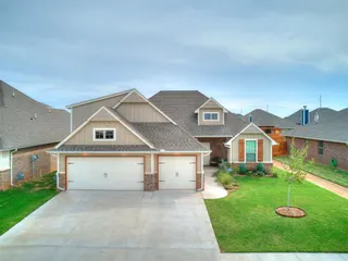 Sold home at 9316 NW 118th Street