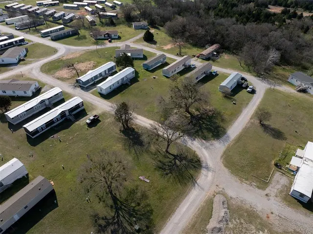 Photo 7 — 18100 Coker Road, Shawnee, OK 74801