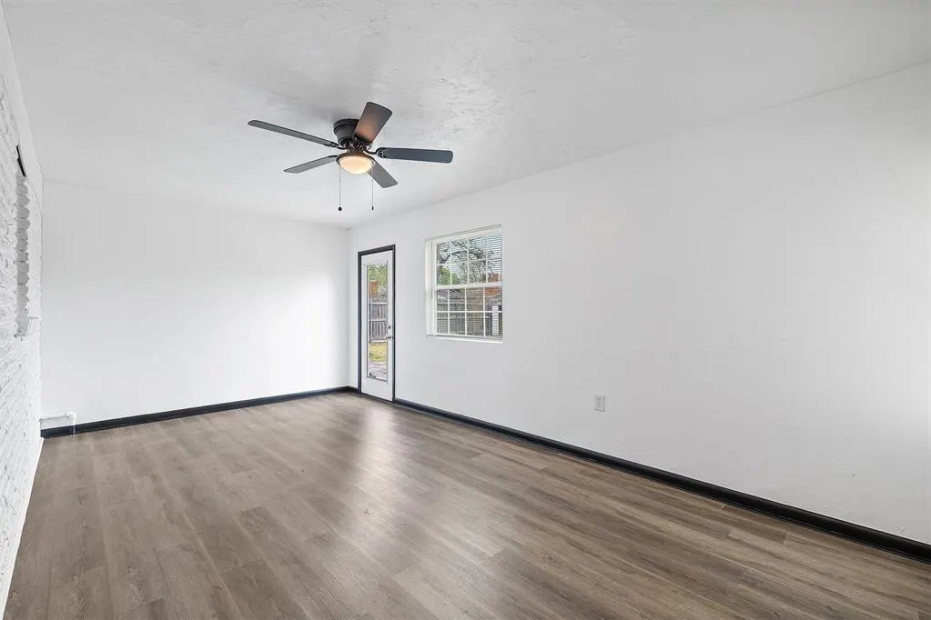 Photo 17 — 4908 N Warren Avenue, Oklahoma City, OK 73112