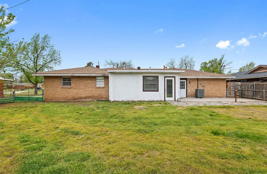 Photo 26 — 4908 N Warren Avenue, Oklahoma City, OK 73112