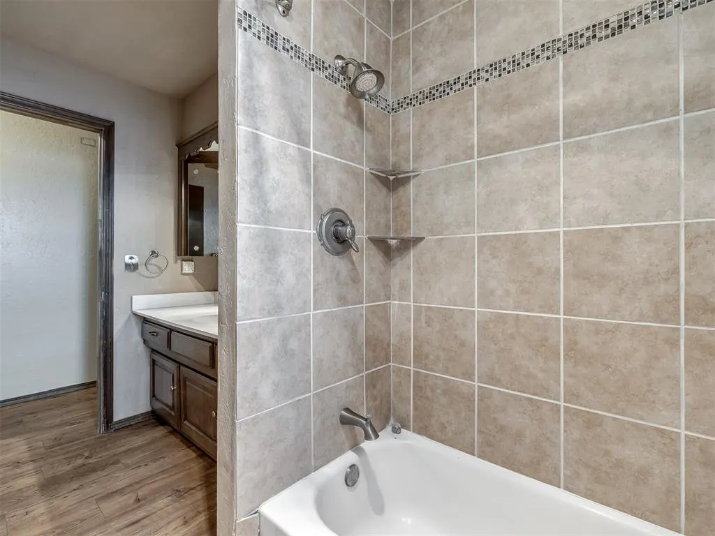 Photo 19 — 701 Pepperdine Avenue, Edmond, OK 73013