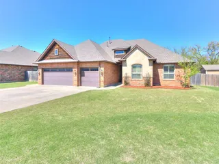 Sold home at 10915 Sara Court