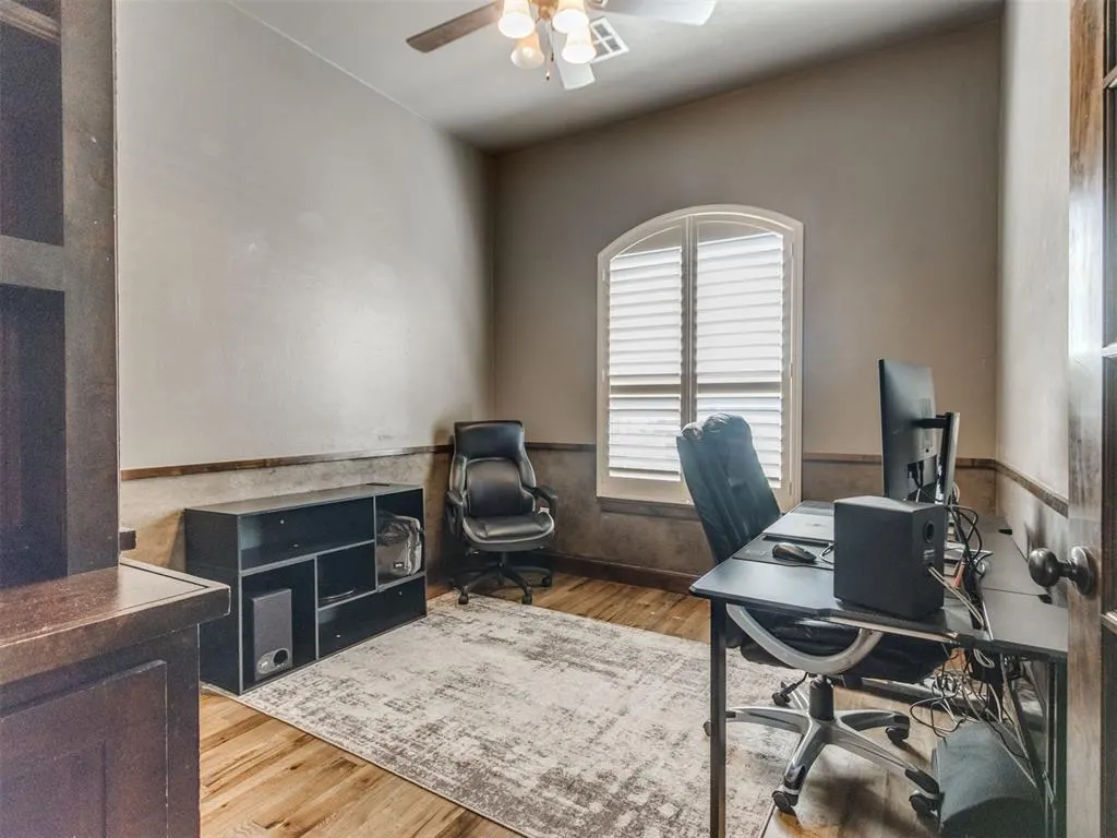 Photo 23 — 10915 Sara Court, Midwest City, OK 73130