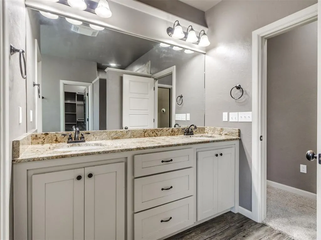 Photo 31 — 10915 Sara Court, Midwest City, OK 73130